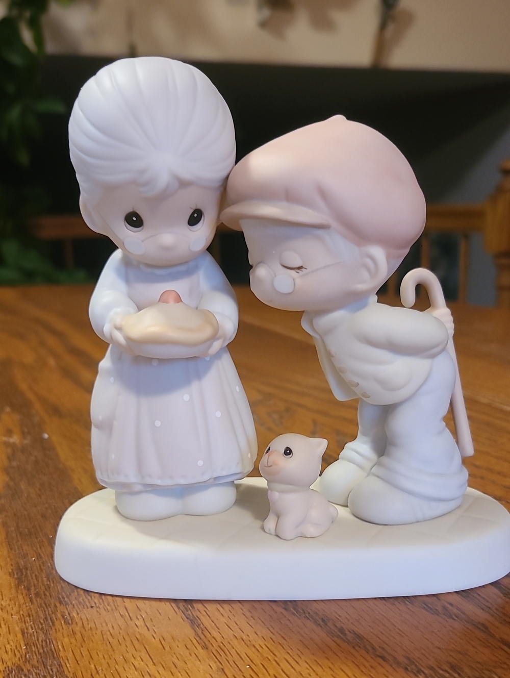 Precious Moments 'Sweeter As The Years Go By' Figurine with Pie
